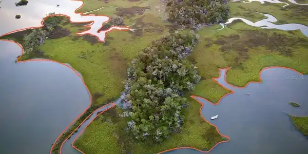 YANKEETOWN ISLAND