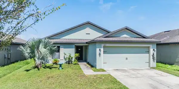 643 CHATHAM WALK DRIVE