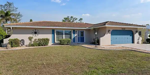 2910 GUADALUPE DRIVE