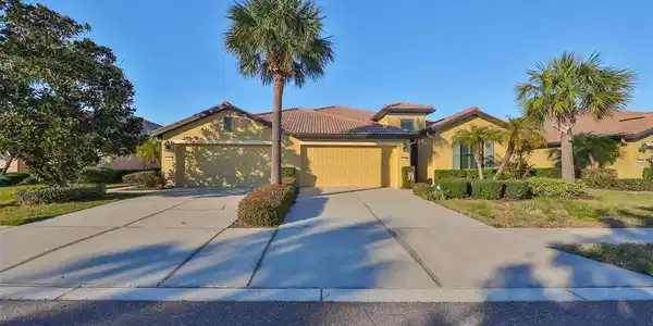 5608 SUNSET FALLS DRIVE