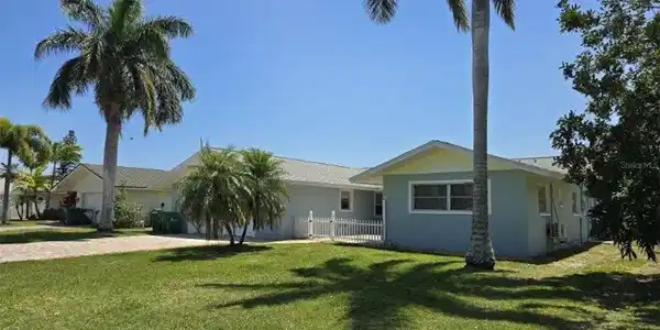 333 W OSCEOLA LANE