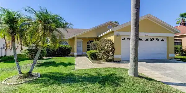 11507 WHISPERING HOLLOW DRIVE
