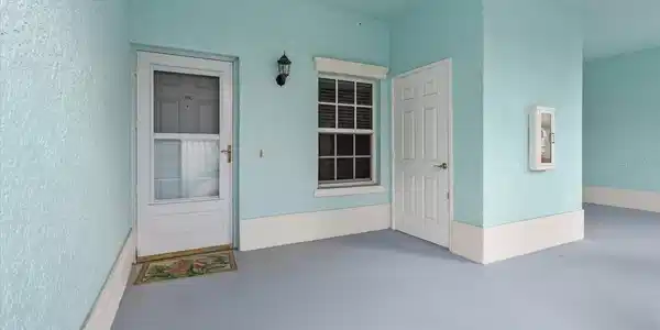 Image 4 Image 4