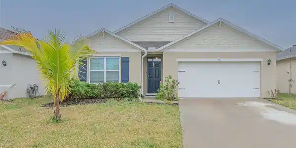 1911 HOLLYBROOKE ROAD