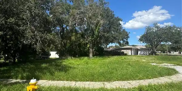 113 SHORE DRIVE PLACE