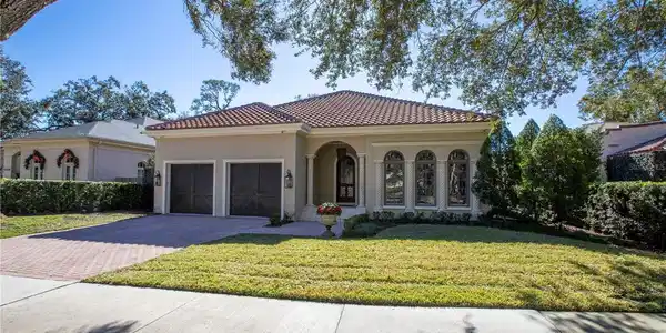 4520 W WOODMERE ROAD