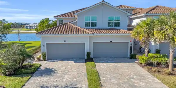 14033 BLACK BEAUTY DRIVE