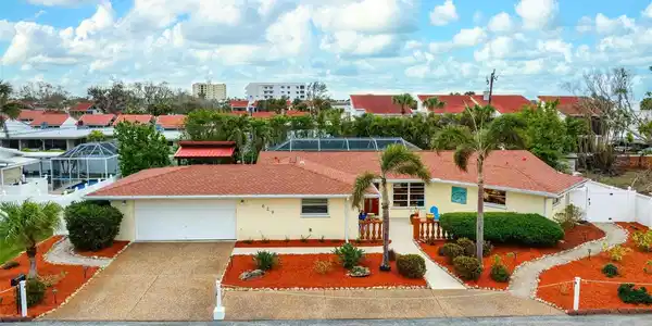 629 CORNWELL ON THE GULF