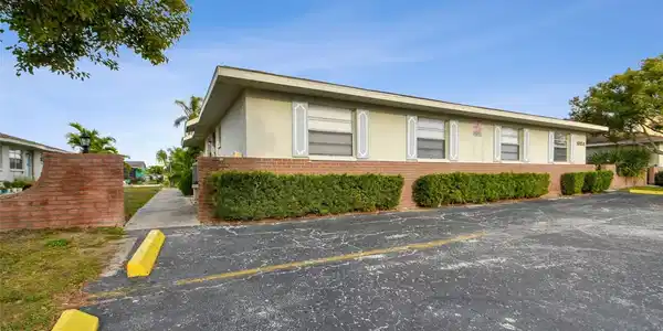 1025 APOLLO BEACH BOULEVARD