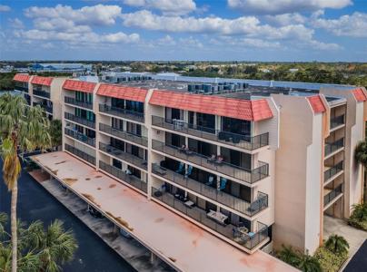 2700 BAYSHORE BOULEVARD
