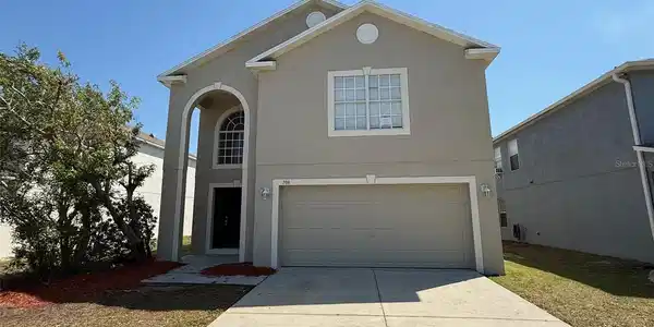 708 BRENTON LEAF DRIVE