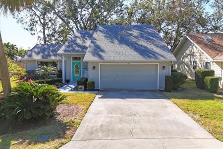 6804 ARBOR OAKS CIRCLE