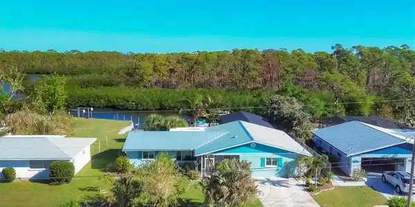 2128 OYSTER CREEK DRIVE