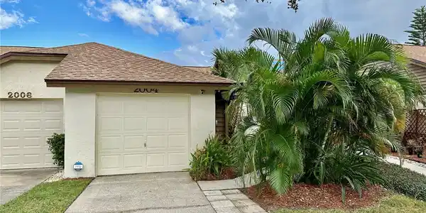 2004 WESTLEY COURT