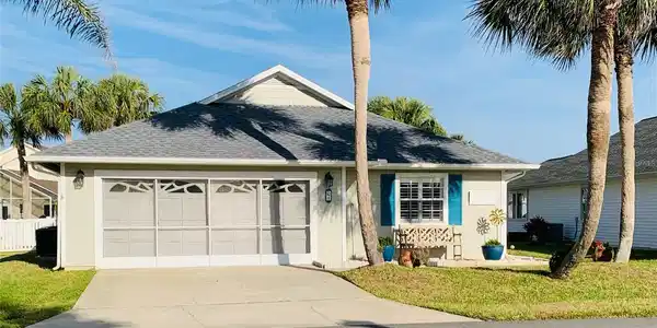 8 MEDFORD DRIVE