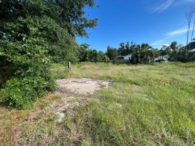 2507 SHADY OAK COURT