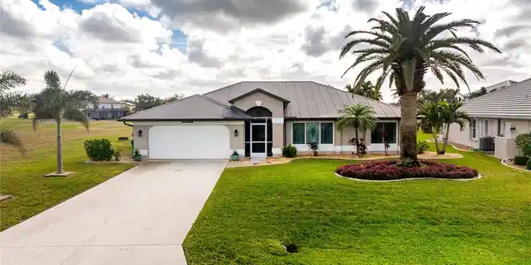 17260 VAGABOND CIRCLE