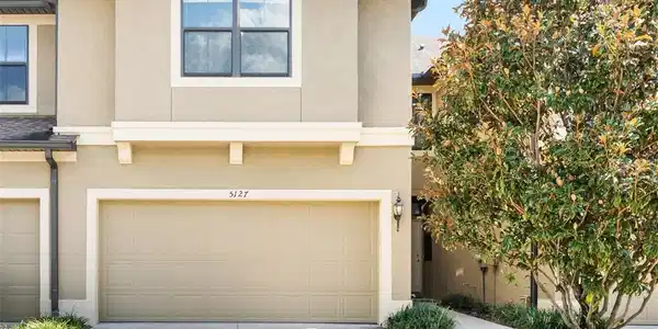 5127 BAY ISLE CIRCLE