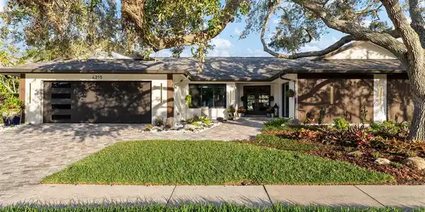 4215 DEEPWATER LANE