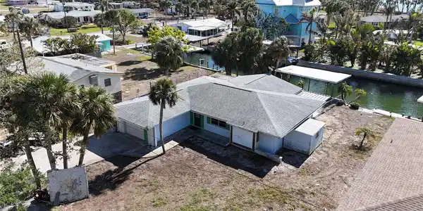 335 PALM GROVE AVENUE