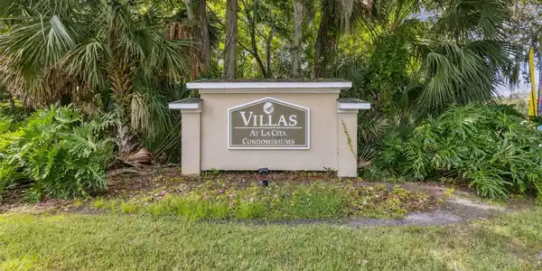 3550 SABLE PALM LANE