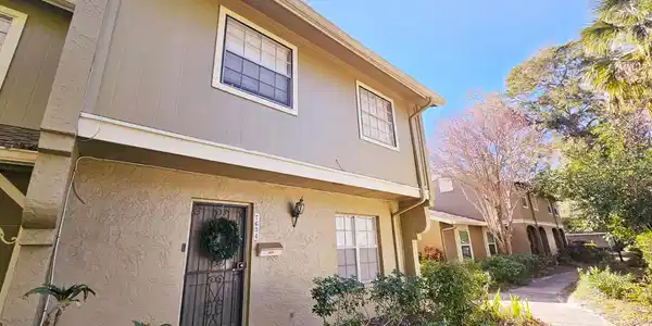 7634 DESOTO COURT