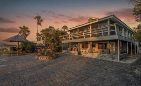 3528 W SHELL POINT ROAD