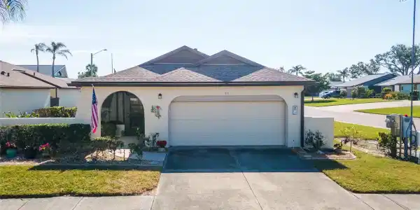 601 LINDEN DRIVE