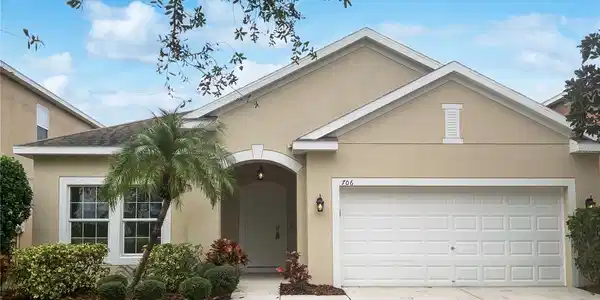 706 FERN LEAF DRIVE