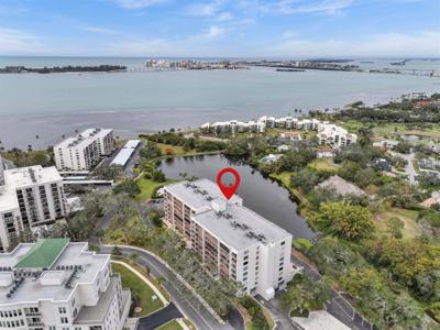 220 BELLEVIEW BOULEVARD