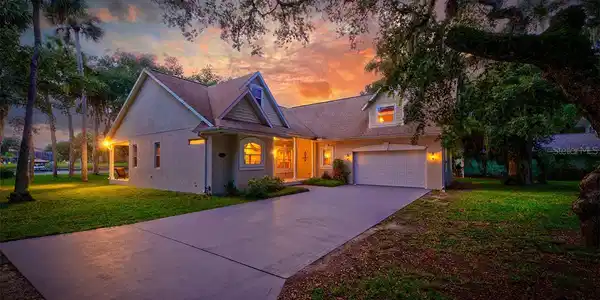 11 17TH ROAD