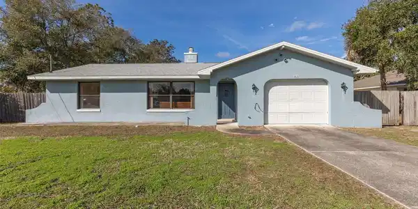 89 ROSEWOOD AVENUE