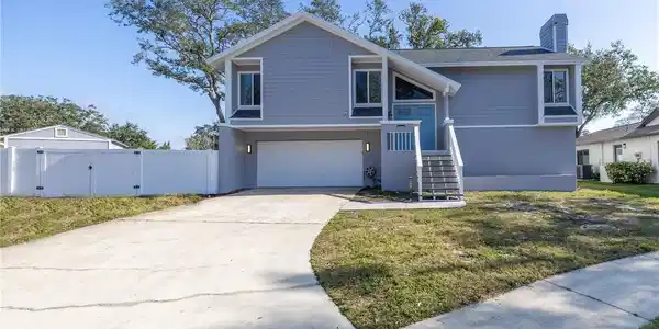 9446 LAURA ANNE DRIVE