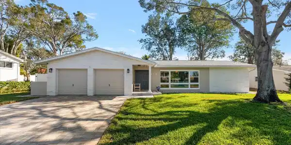 8205 FOREST CIRCLE