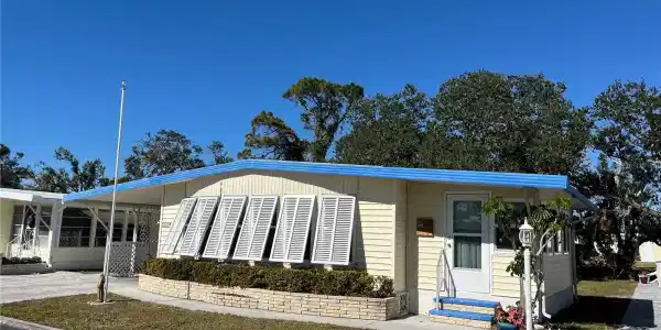 513 CERVINA DRIVE N