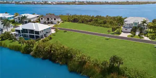 10000 EAGLE PRESERVE DRIVE
