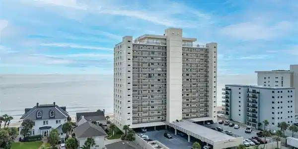 89 S ATLANTIC AVENUE
