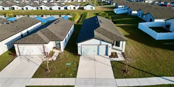 5732 HELMSMAN COURT