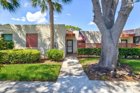 504 SPRING LAKES BOULEVARD