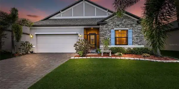 7516 38TH DR E