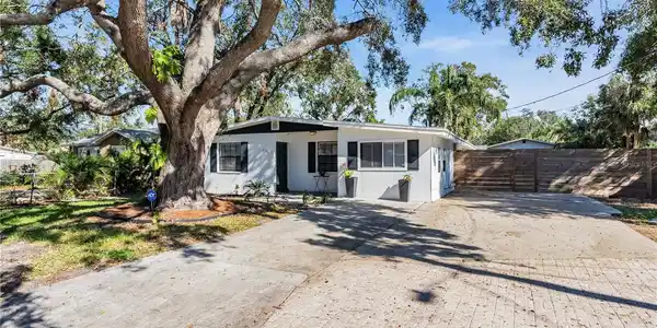 6706 S KISSIMMEE STREET