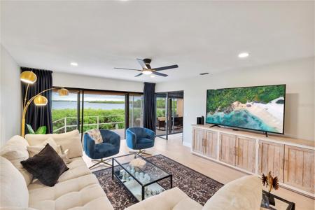 3887 CATALINA DRIVE