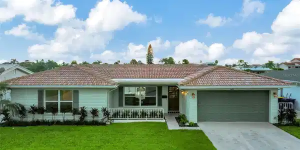5457 LEEWARD LANE