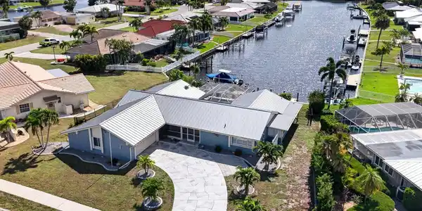586 BAL HARBOR BOULEVARD