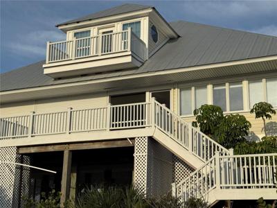 6900 PALM ISLAND DRIVE