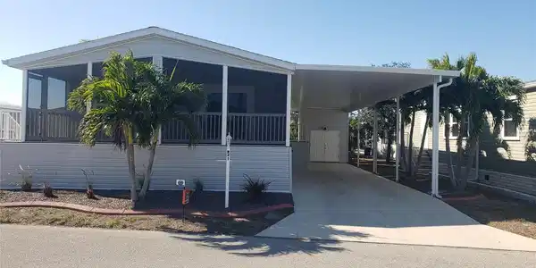 21 ALLIGATOR AVENUE