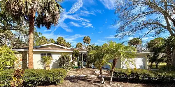 5211 MILLER BAYOU DRIVE