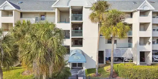 5557 SEA FOREST DRIVE