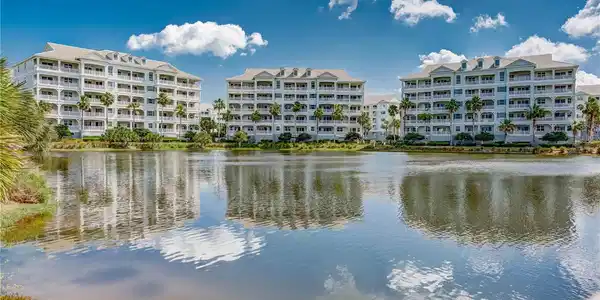 1000 CINNAMON BEACH WAY