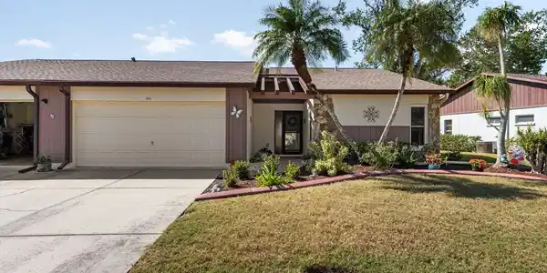 664 LINDEN DRIVE